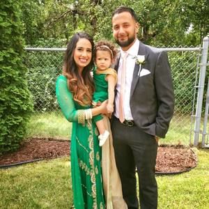 Meet your Posher, Zohra